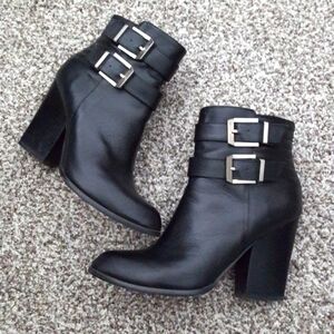 Report Signature Trever ankle boots